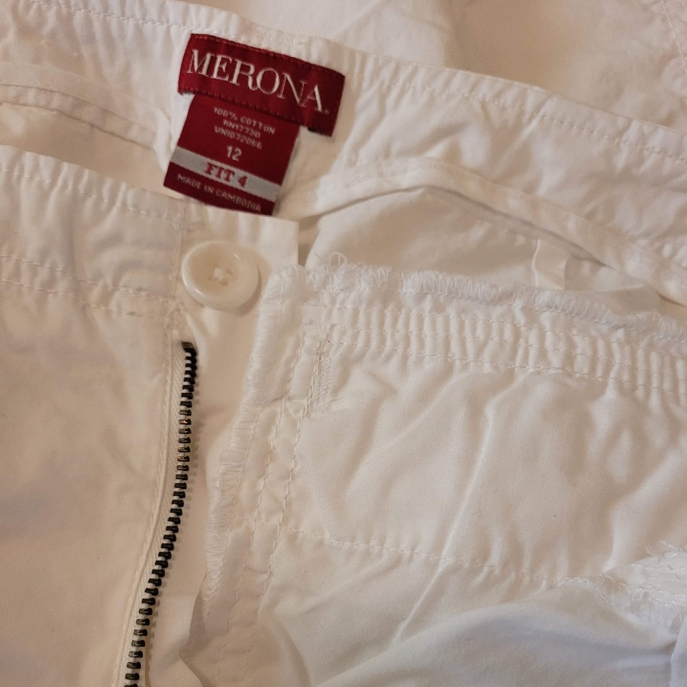 White Capri Pants